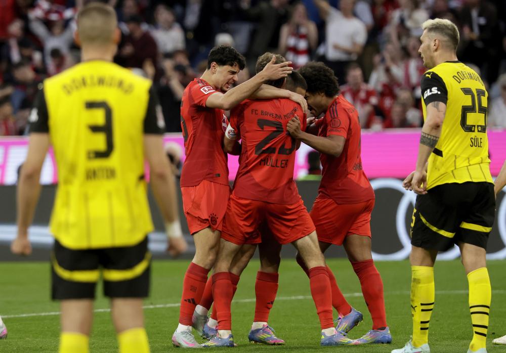 通过滕哈格 通过滕哈格